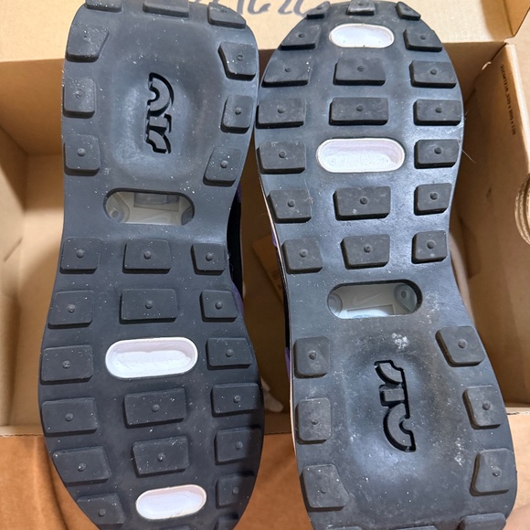 Air MAX - Picture 4 of 5